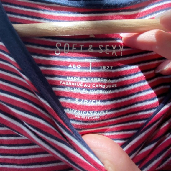 american eagle soft&sexy striped tee - Picture 2 of 2